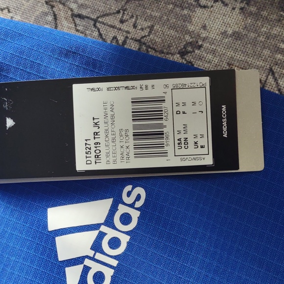 Track suit jacket - Picture 2 of 2